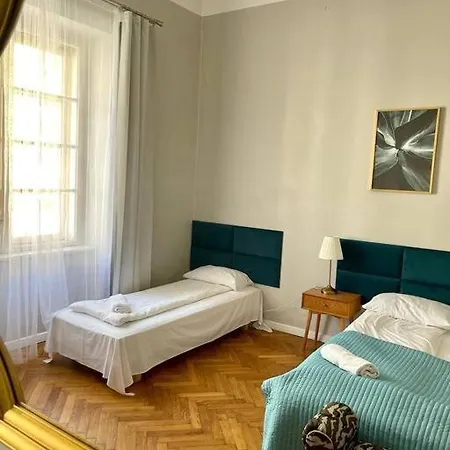 Apartment Florianska Grand 2