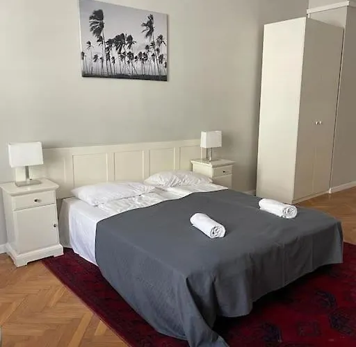 Florianska Grand 2 *